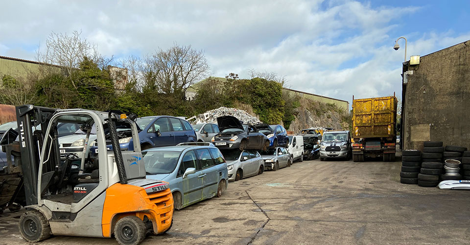 Scrap My Car Exeter | Exmouth | Sidmouth | Crediton | Topsham | Honiton | kingsteignton | Newton Abbot | Scrap Car Removals | Scrap Car Collection | Scrap Cars For Cash 
